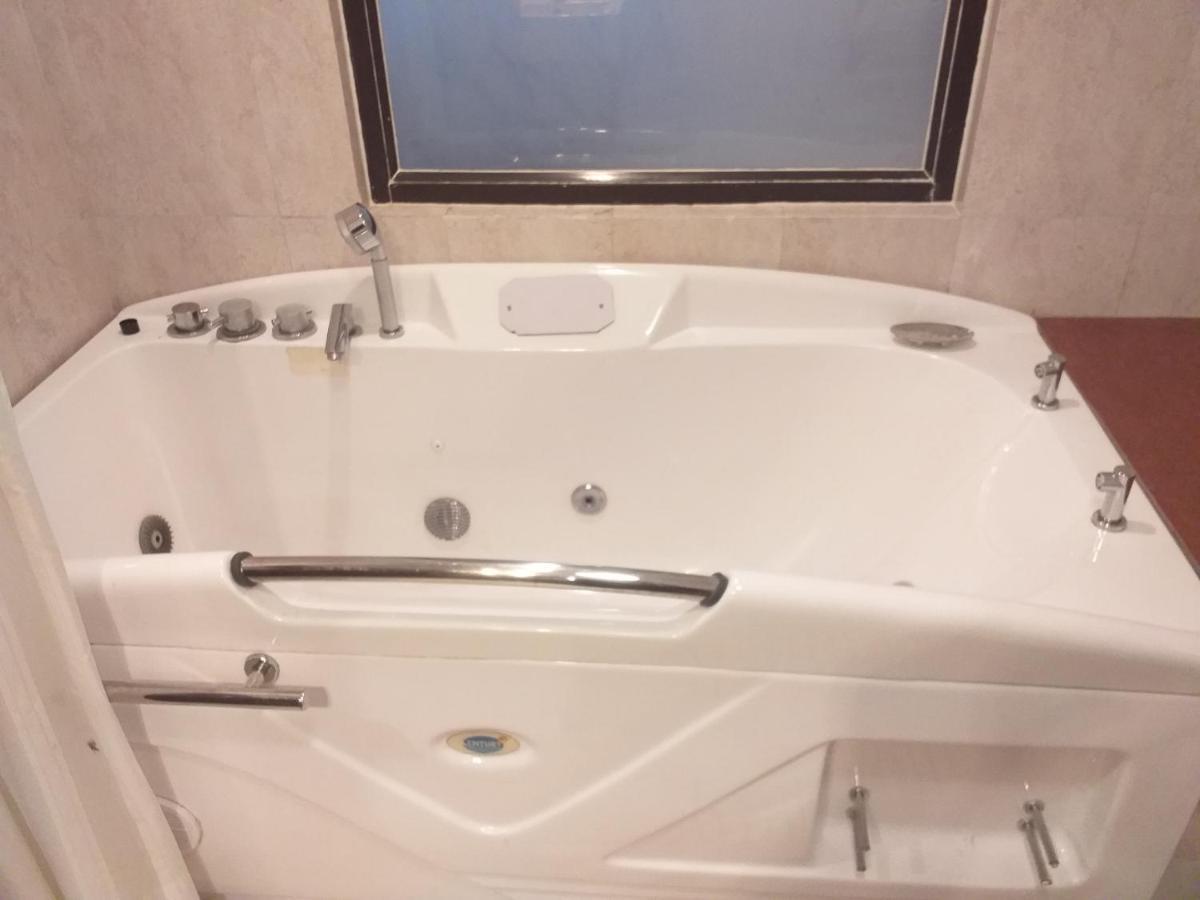 Sobralia Casino Resort & Spa Namchi Extérieur photo